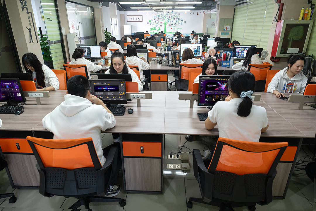 中山南方网通 以自主研发驱动网络推广新篇章