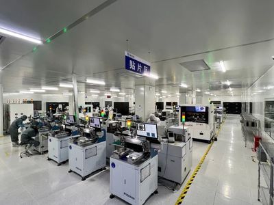 开足马力 全力以“复”——贵州黔兆光电公司复工复产见闻